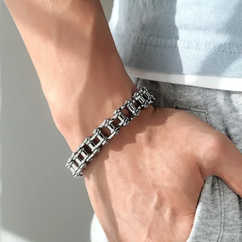 Bracciale a catena da motocicl - Motorcycle Chain recensione e prezzo